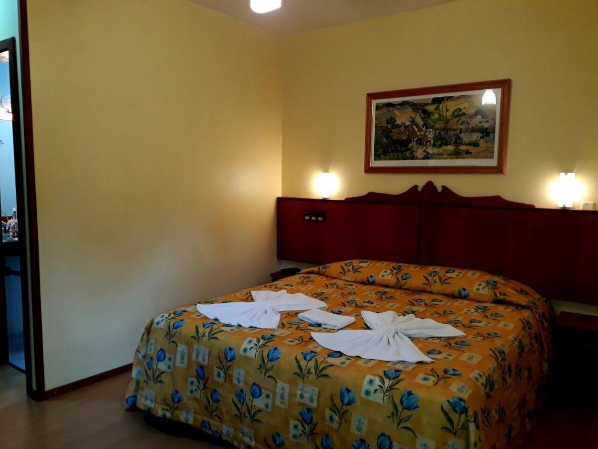 Quarto Duplo Standard