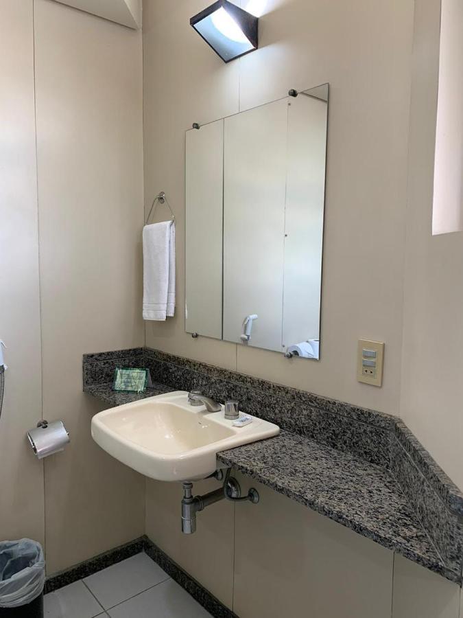 Quarto Deluxe com 2 Camas de Solteiro