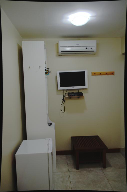 Suite with Private Bathroom,174941805:JPEG