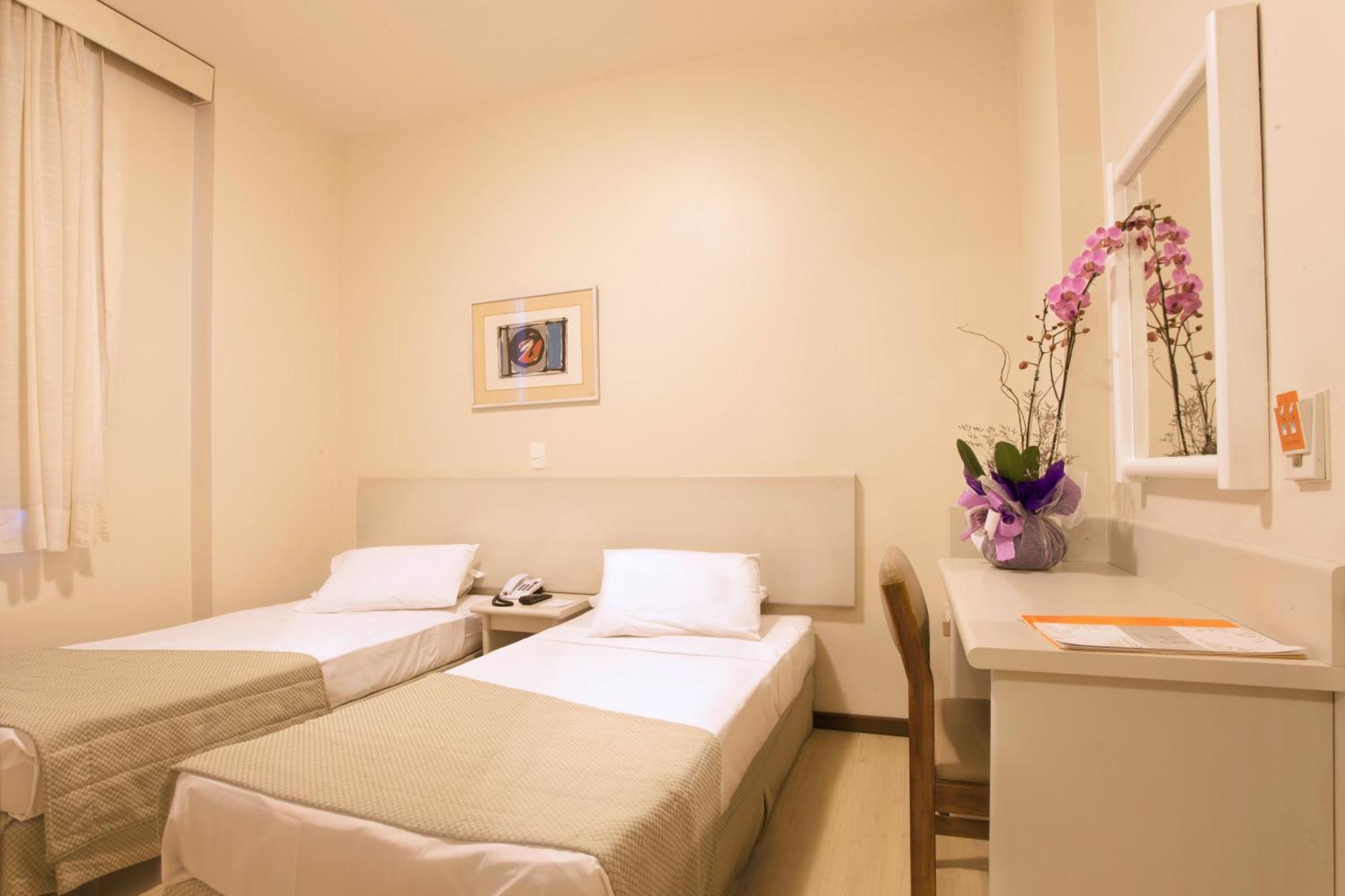 Quadruple Room,1212565381:JPEG