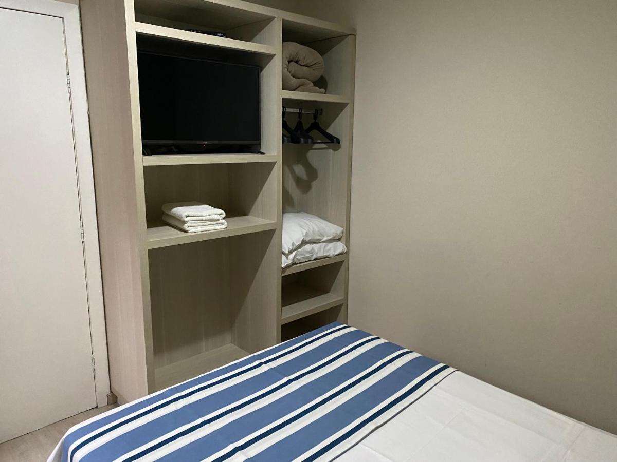 Deluxe Suite,435853662:JPEG