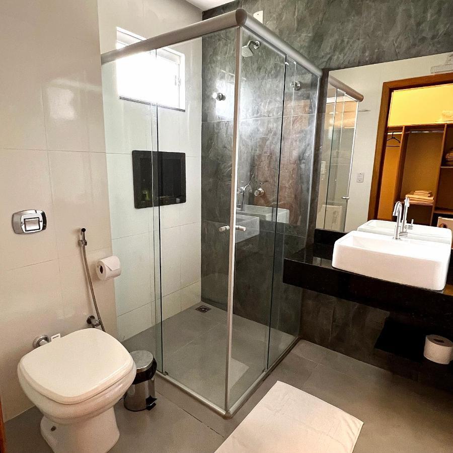Quarto Triplo com Varanda