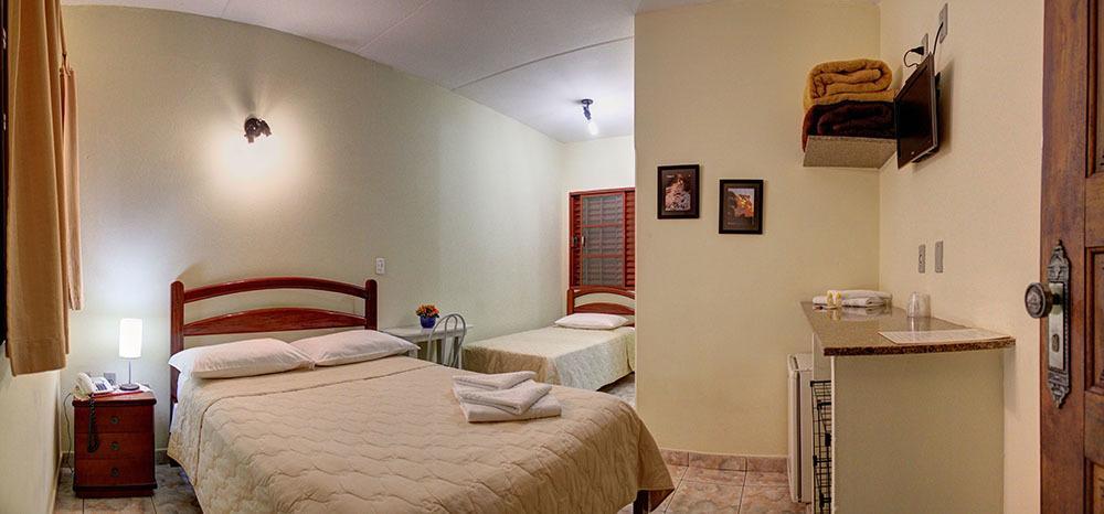 Quarto Duplo