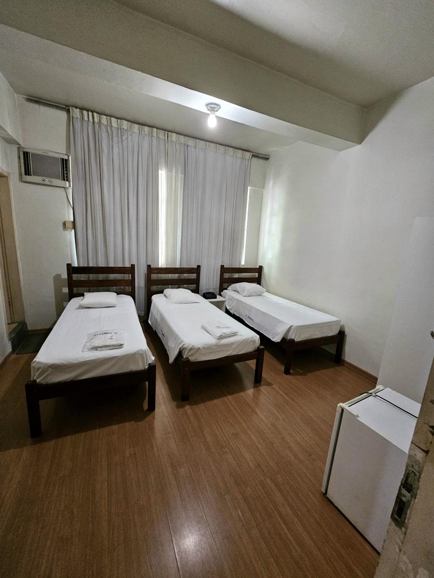 Quarto Triplo Standard
