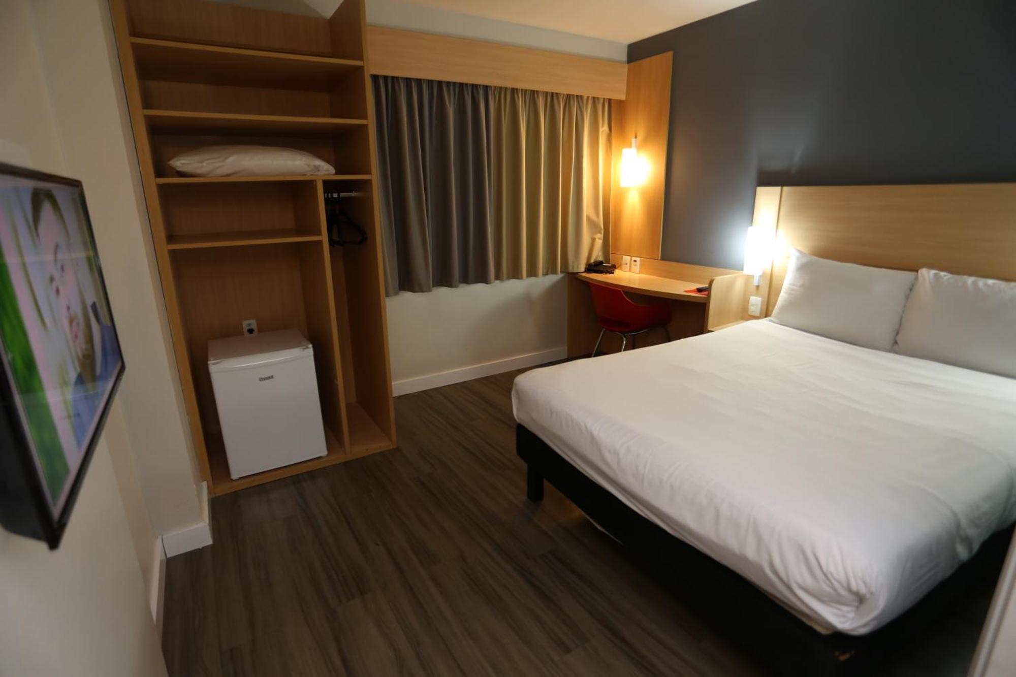 Standard Double Room Disability Access