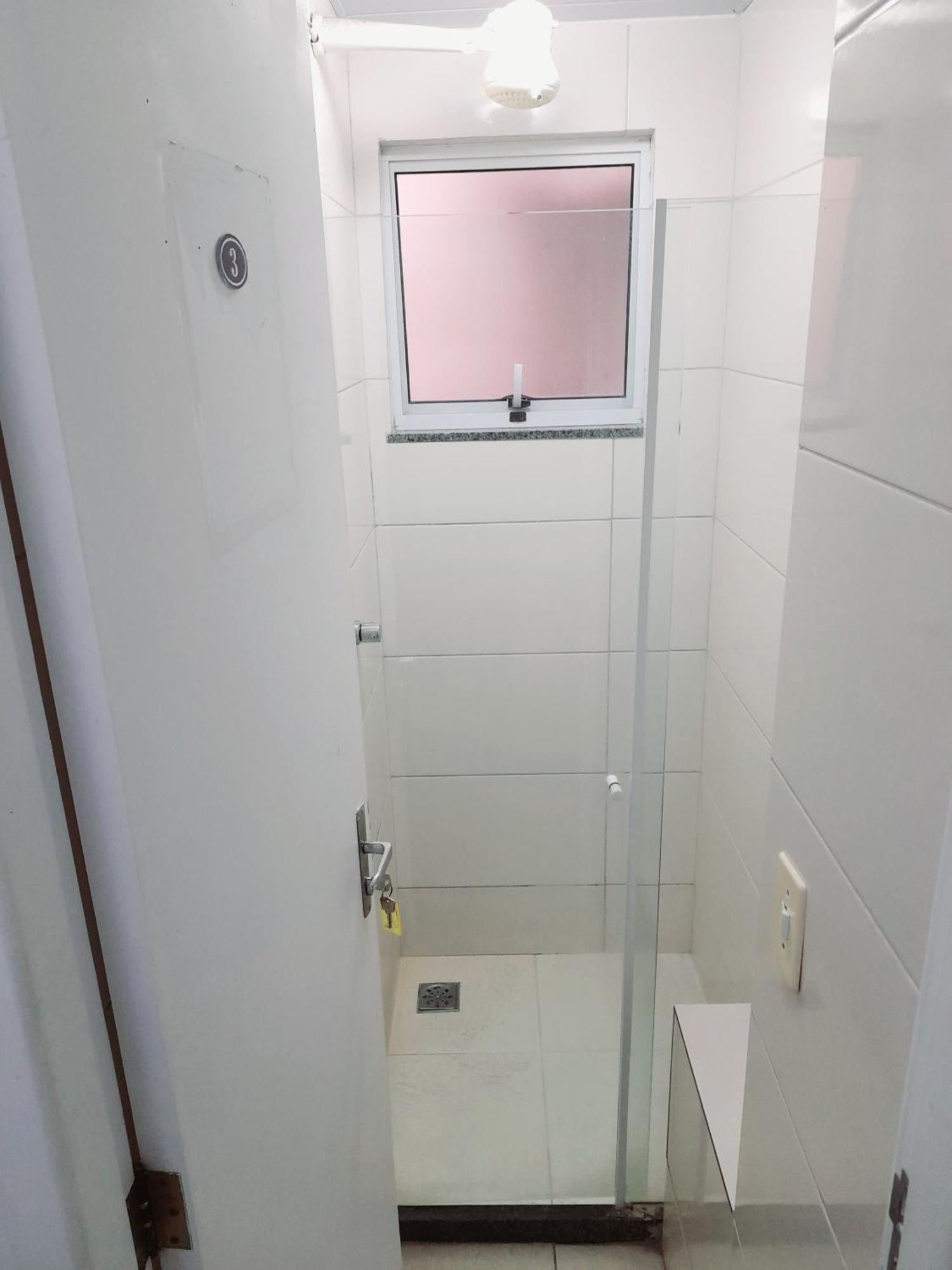 Family Room Private Bathroom