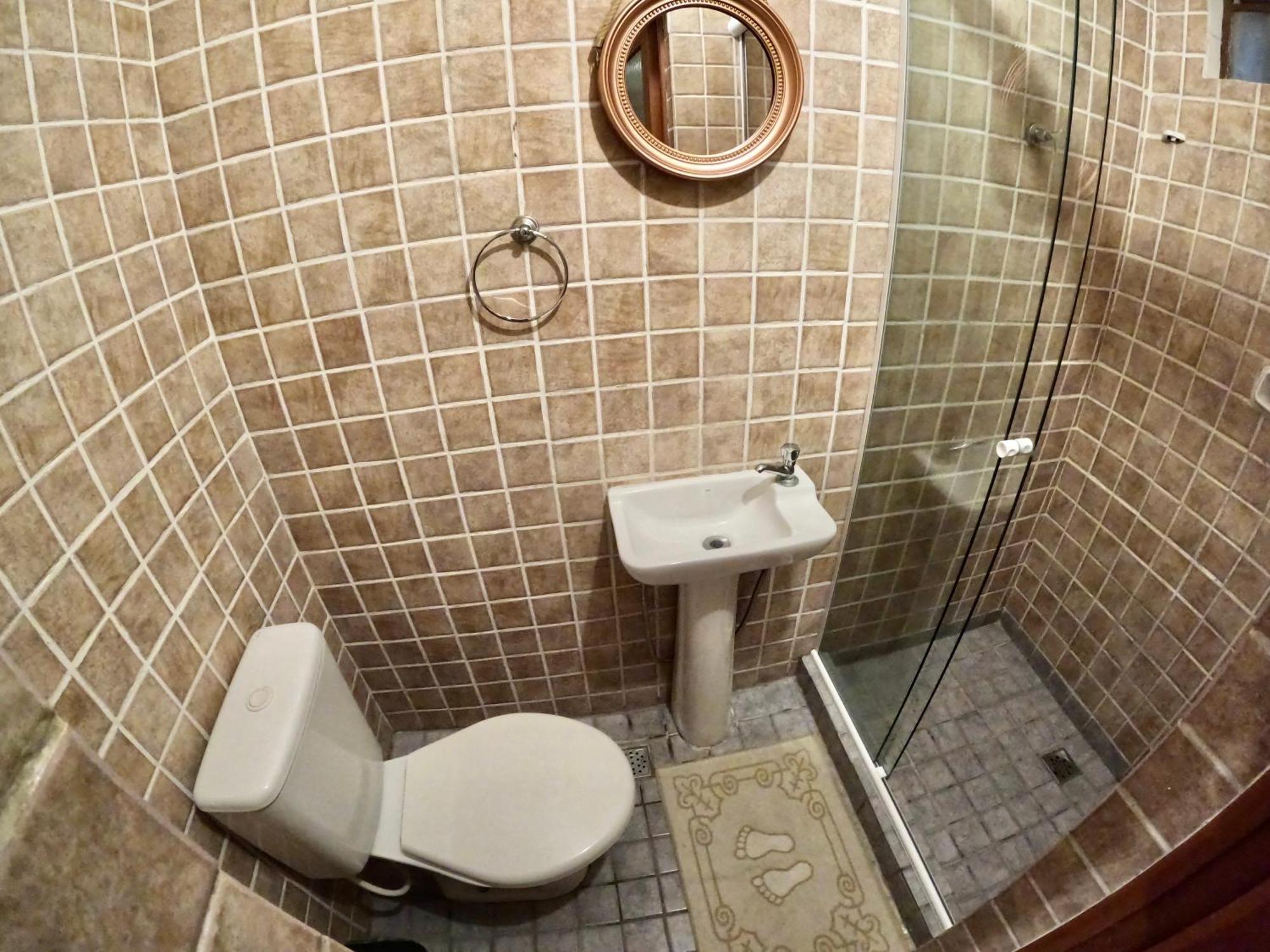 Queen Suite