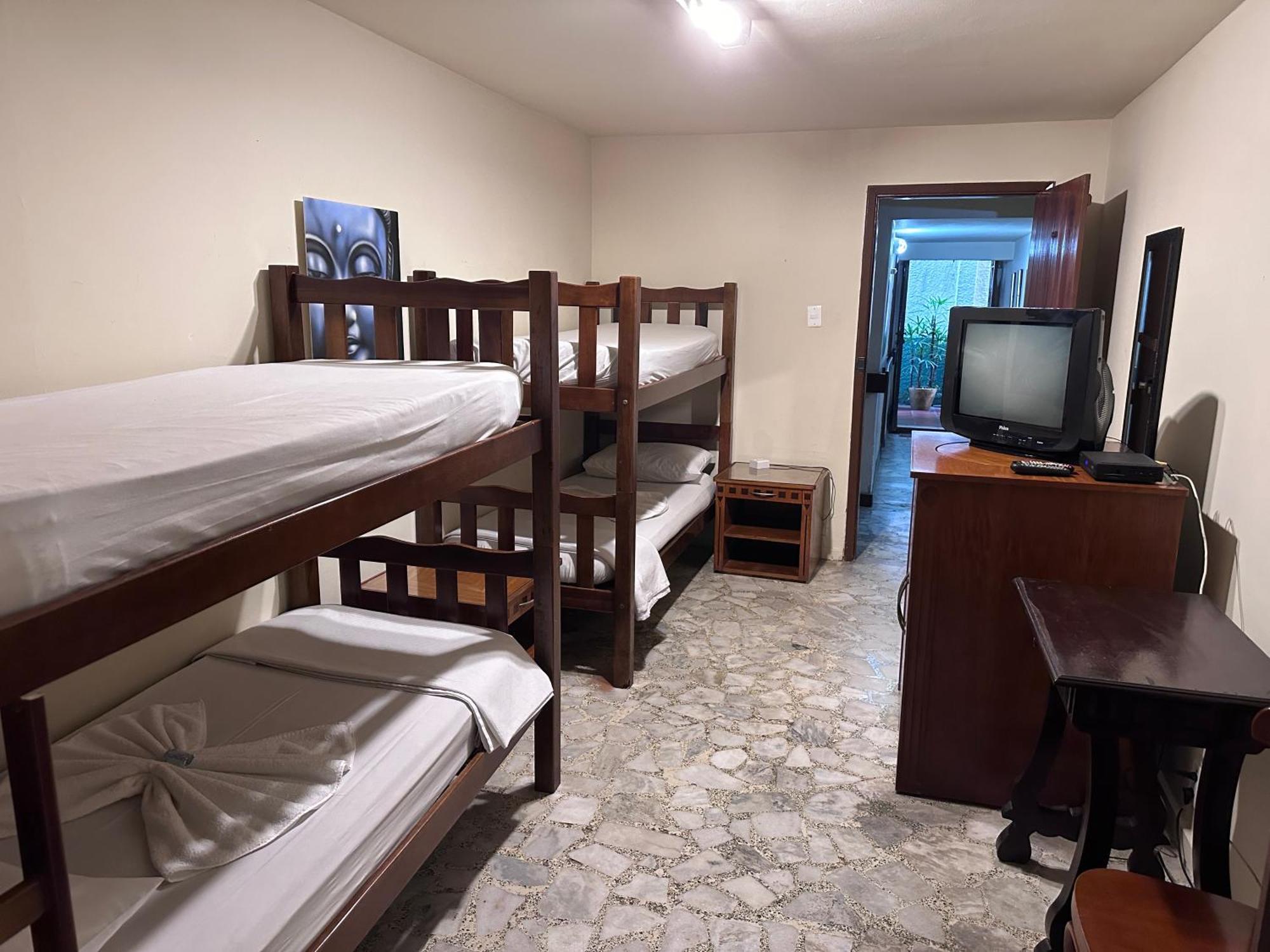 Quadruple Room Private Bathroom