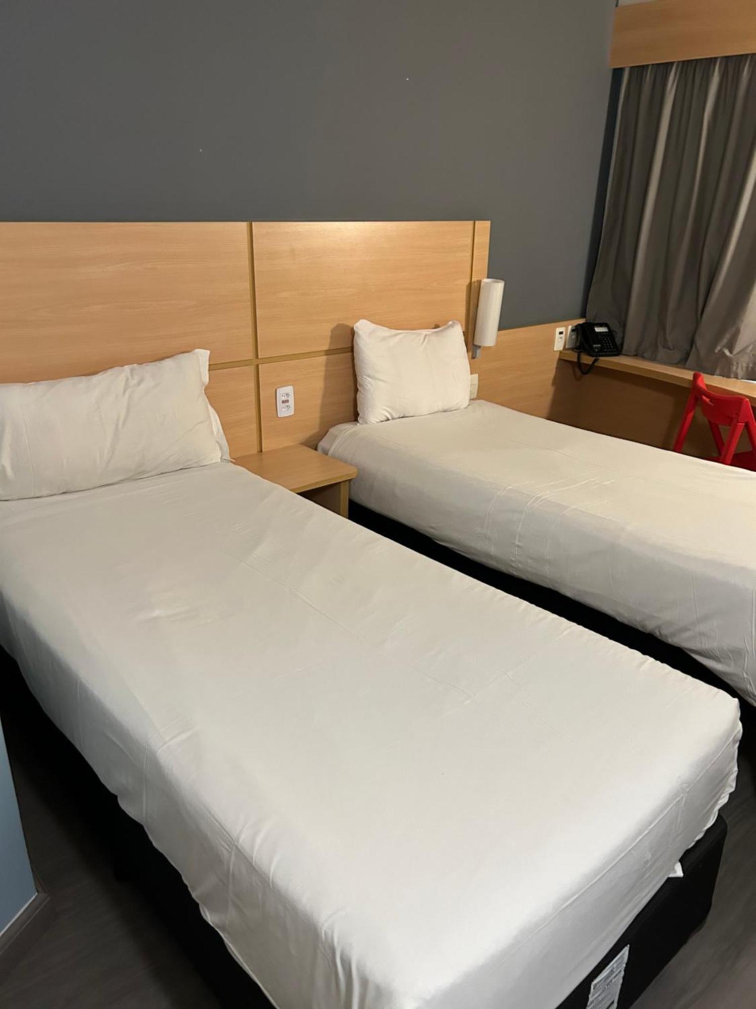 Standard Room Two Single Beds