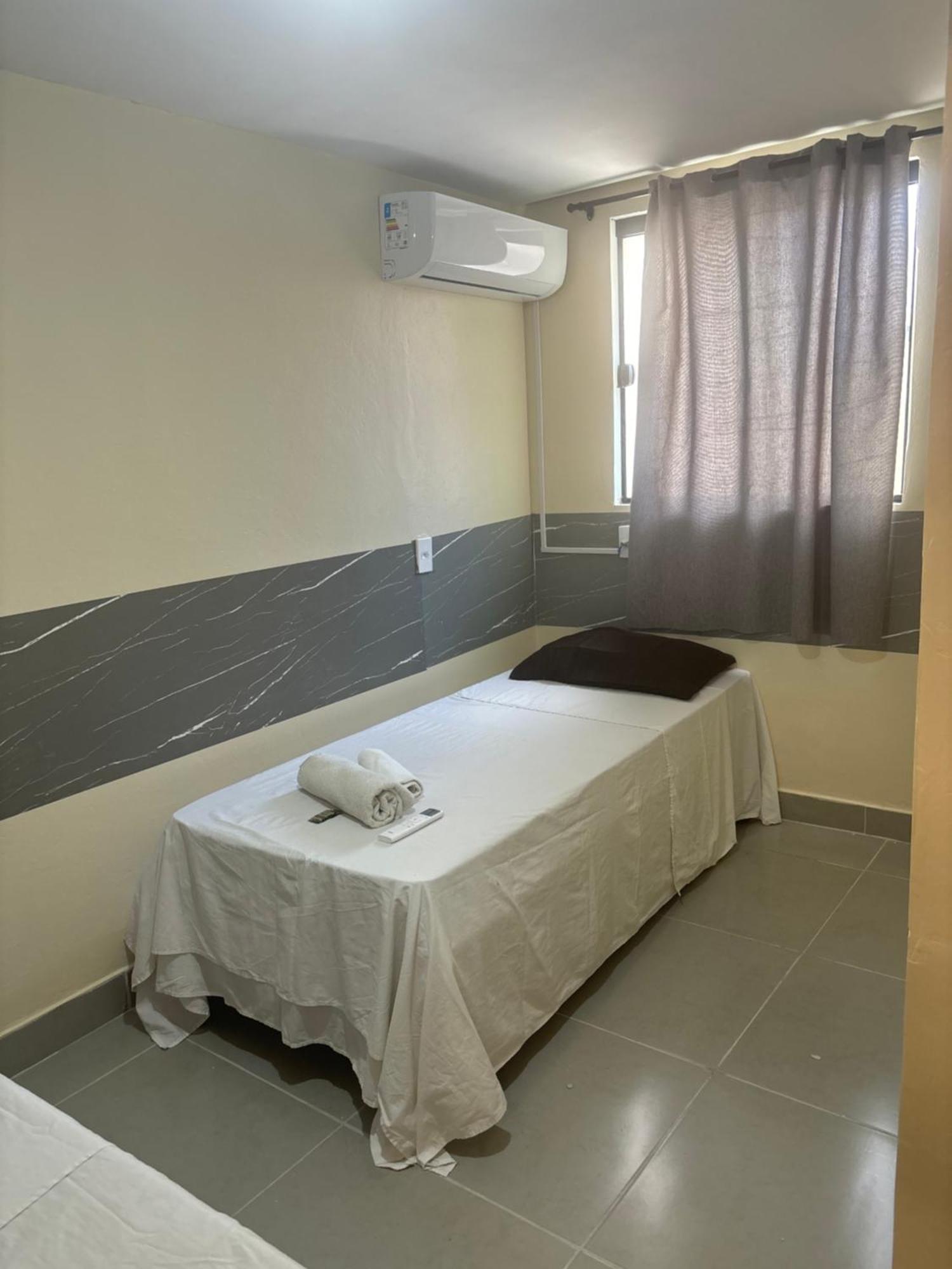 Quarto Duplo