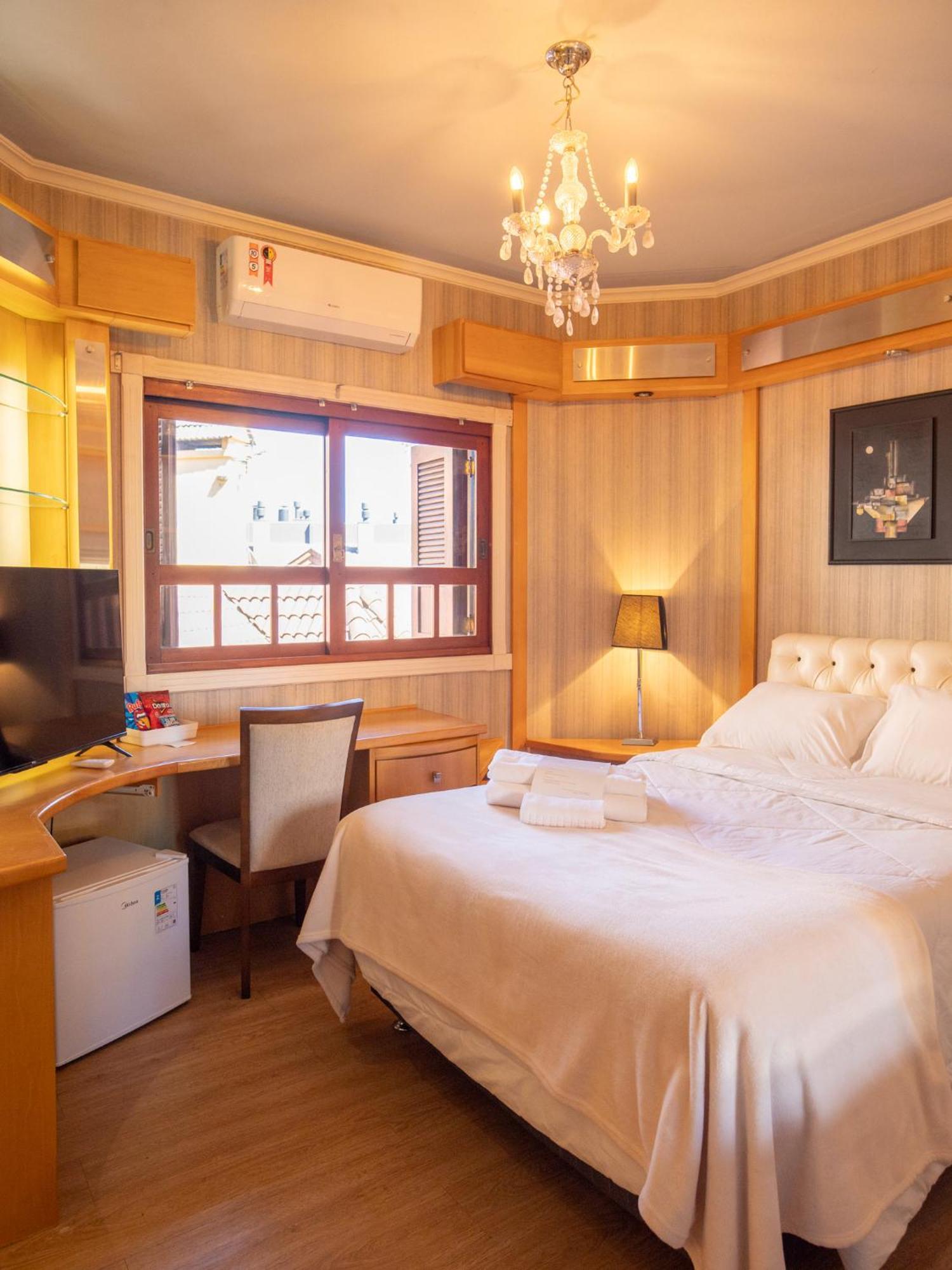 Quarto Duplo Standard