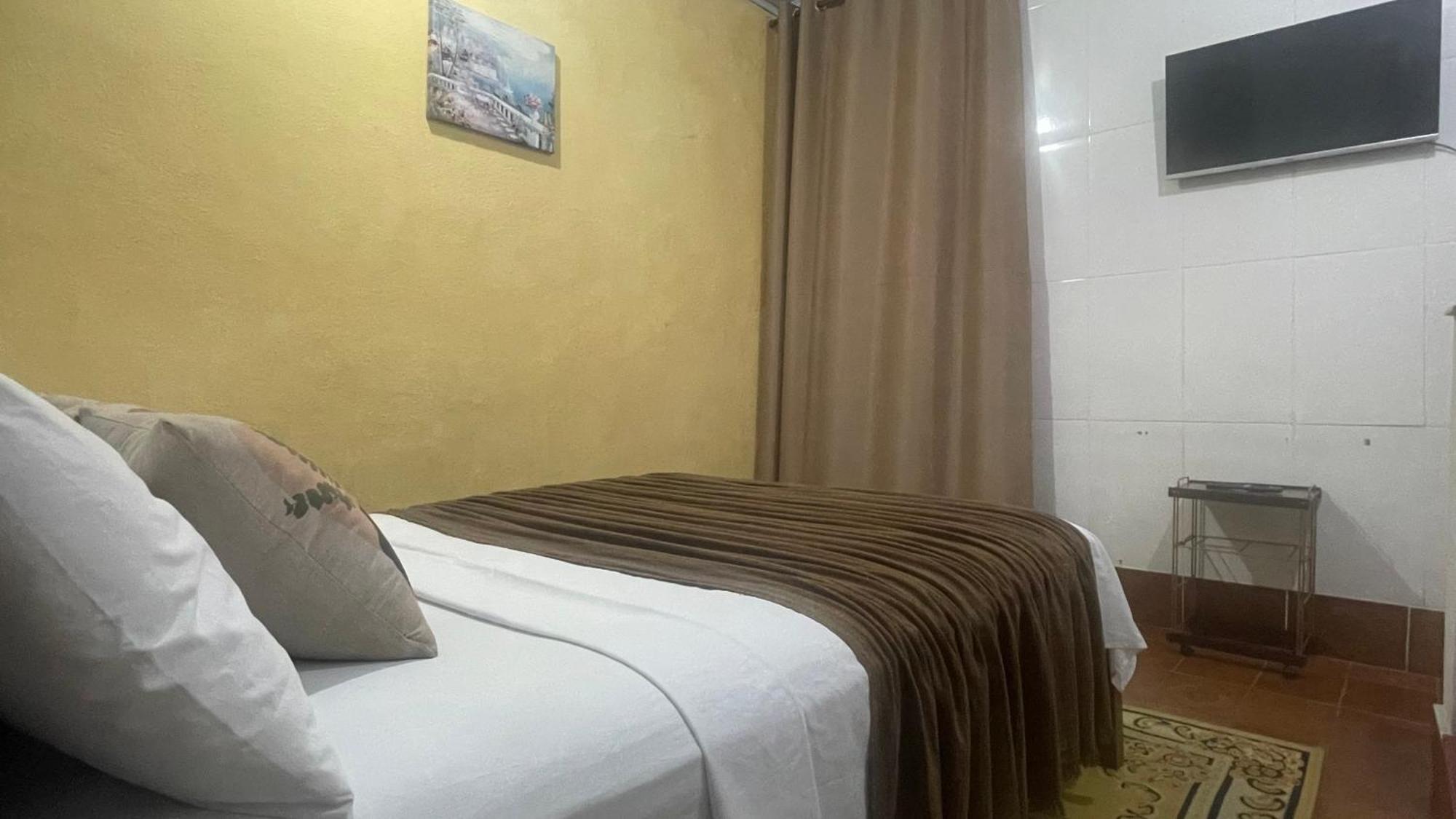 Double Room Private Bathroom