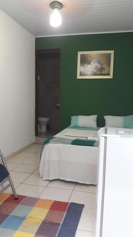 Quarto Triplo Básico