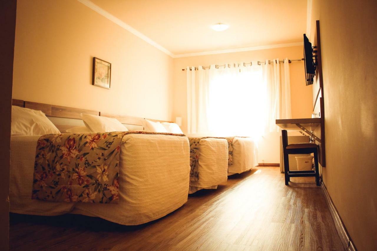 Quarto Quádruplo de Luxo