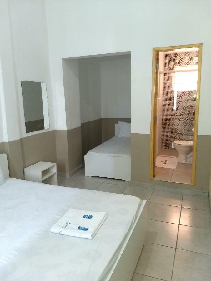 Quarto Quádruplo Standard