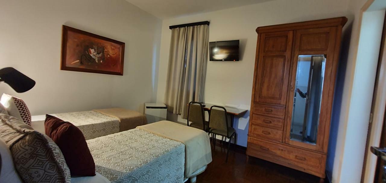 Quarto Standard com 2 Camas de Solteiro