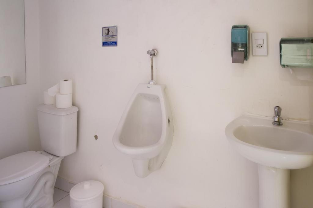 Double or Twin Room Private Bathroom