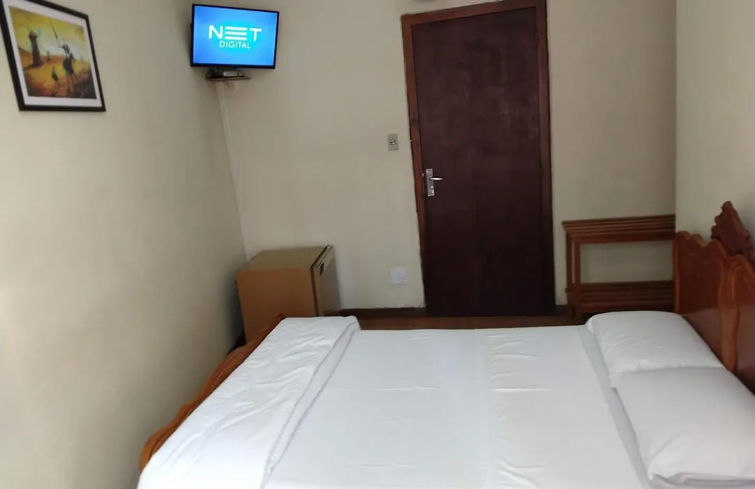 Hotel Cervantes-1