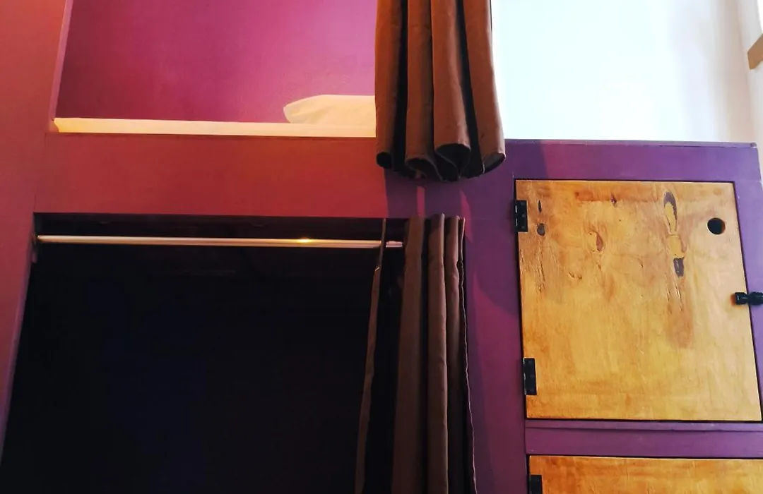 Cocos Hostel Rio-1