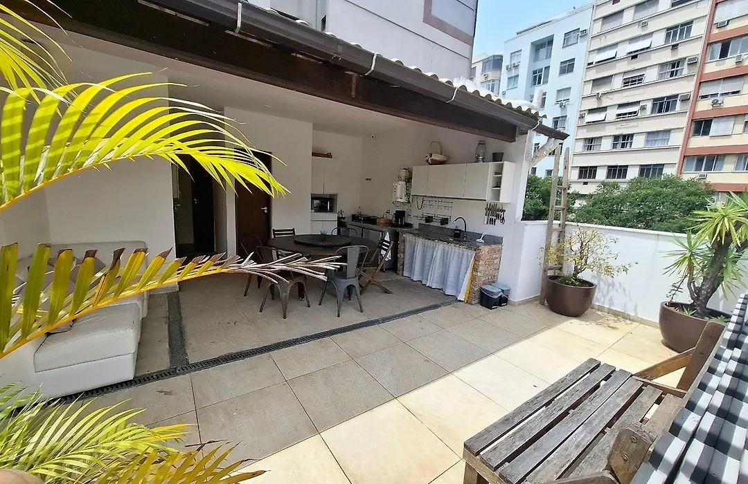 Pousada Fullano _ Entre Copacabana e Ipanema – Suítes Privativas Confortáveis!-1