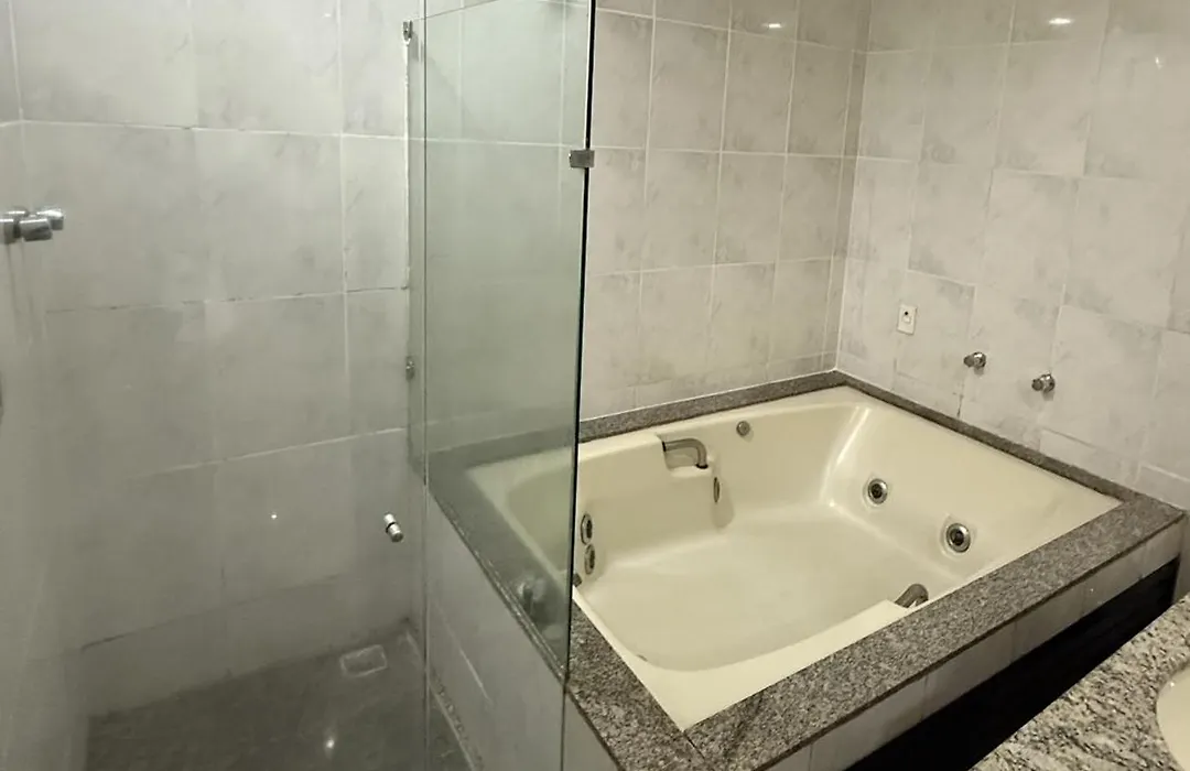 Hotel Serrano-1