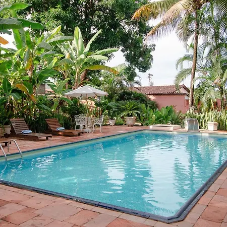 Pouse no Jardim-3