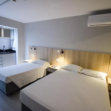 Garvey Park Hotel-2