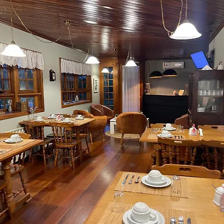 Pousada Villa Cantaloa-2