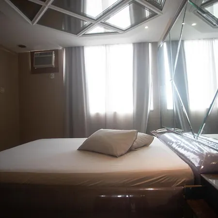 Motel Caricia (Adults Only)-3