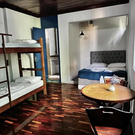 Da Orla Pampulha Hostel-3