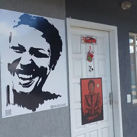 Pousada Villa Giglio Av Lucas Nogueira Garces x Rubens Paiva região nobre de Atibaia-3