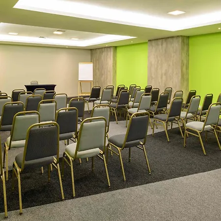 ibis Styles Curitiba Centro Civico-3
