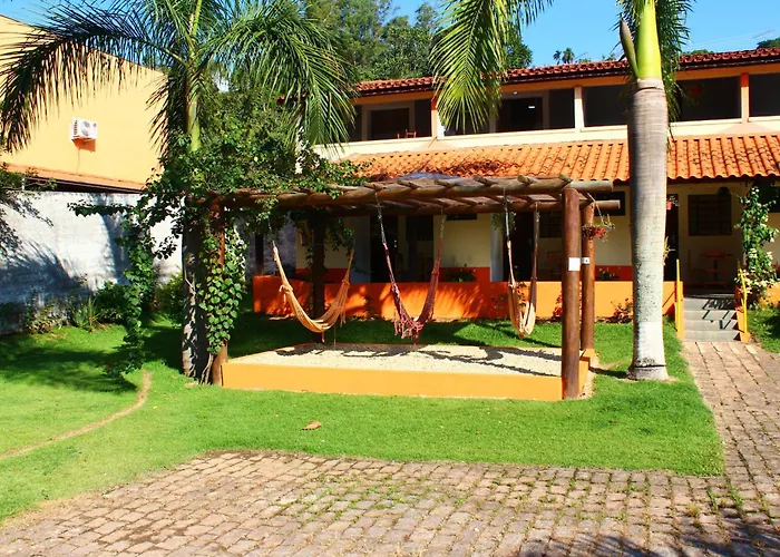 Hotel BaratoPousada Vale da Montanha