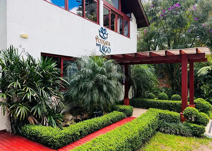 Hotel BaratoPousada do Lago Gramado