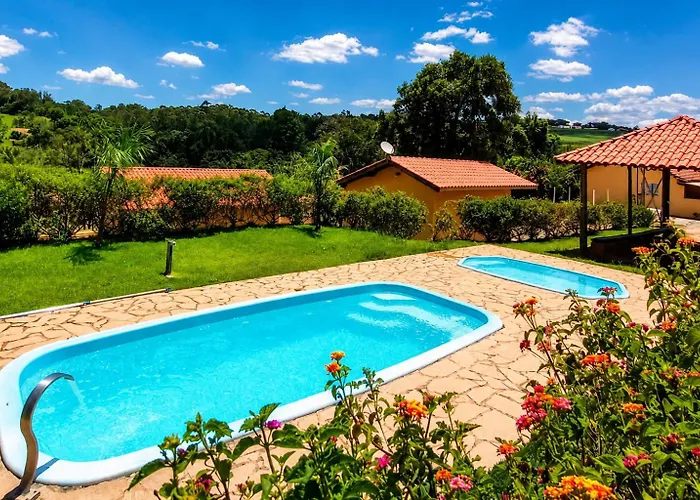 Casa da Vovó na Pousada Sitio Pauletto - com Cozinha, Churrasqueira e Decoração Jarinu
